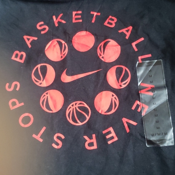 Nike Boys Graphic Logo T- Shirt - Picture 2 of 4